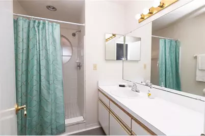 2492 Sweetwater Club Circle #68, Kissimmee, FL 34746 - Photo 4