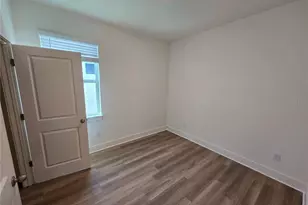 3808 Daybreak Run Loop, Spring Hill, FL 34609 - Photo 10