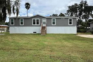 55744 Holiday Cir, Astor, FL 32102 - Photo 2