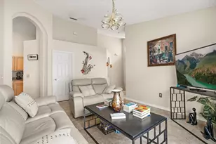 940 Lake Berkley Dr, Kissimmee, FL 34746 - Photo 4