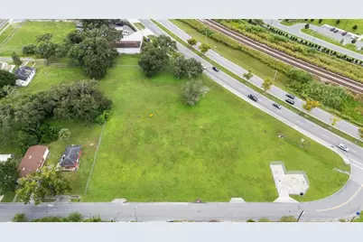 Emma Street W, Lakeland, FL 33815 - Photo 16