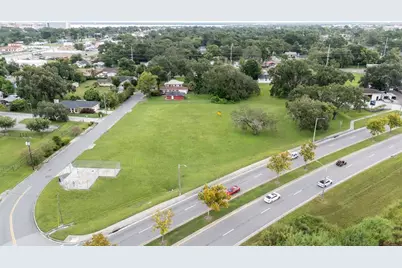 Emma Street W, Lakeland, FL 33815 - Photo 6