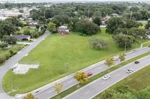 Emma Street W, Lakeland, FL 33815 - Photo 6