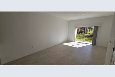 8581 Daybreak Street, Sarasota, FL 34241 - Photo 6