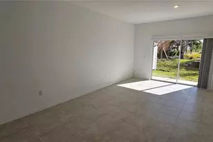 8581 Daybreak St, Sarasota, FL 34241 - Photo 6