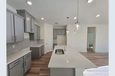 3830 Daybreak Run Loop, Spring Hill, FL 34609 - Photo 4