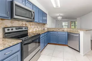 7863 Sugar Bend Dr, Orlando, FL 32819 - Photo 10