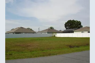 800 Carrousel Lane, Kissimmee, FL 34759 - Photo 2