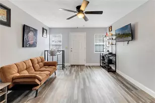 523 Floral Dr, Kissimmee, FL 34743 - Photo 4