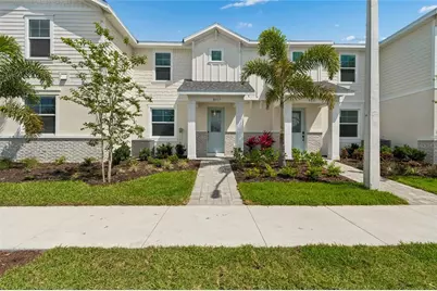 8217 Seaflower Parkway, Bradenton, FL 34210 - Photo 1
