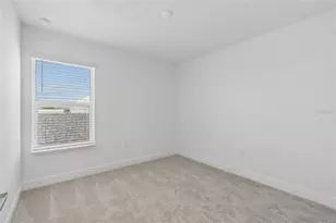 8217 Seaflower Pkwy, Bradenton, FL 34210 - Photo 16