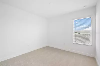 8215 Seaflower Parkway, Bradenton, FL 34210 - Photo 16