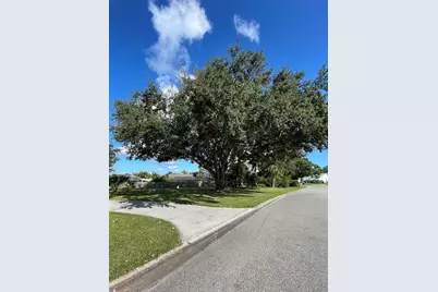 3819 Countryside Lane, Sarasota, FL 34233 - Photo 6