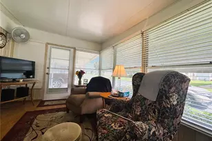 131 Bougainvillea Dr, Leesburg, FL 34748 - Photo 28