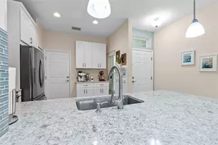 30223 Southwell Ln, Wesley Chapel, FL 33543 - Photo 12