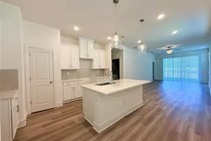 7939 Chandler Lk Ct, Hudson, FL 34667 - Photo 4