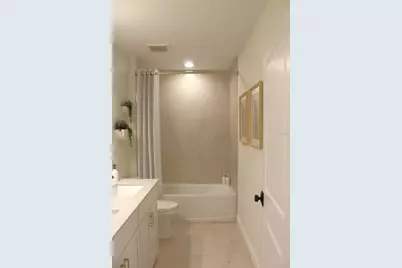 17742 Broadleaf Loop, Venice, FL 34293 - Photo 12