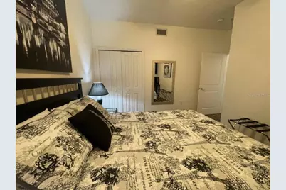 20 SW 6th Street #206, Gainesville, FL 32601 - Photo 8