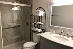 20 SW 6th St, Gainesville, FL 32601 - Photo 6