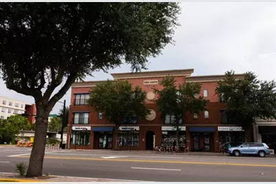 20 SW 6th Street #206, Gainesville, FL 32601 - Photo 2