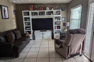 2415 E 21st Ave, Tampa, FL 33605 - Photo 16