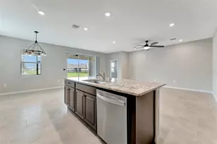 5210 Grove Mill Loop, Lakewood Ranch, FL 34211 - Photo 12