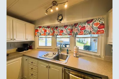 178 Hibiscus Way, Leesburg, FL 34748 - Photo 10