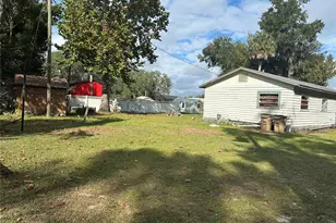 54901 Cedar Crest Rd, Astor, FL 32102 - Photo 4