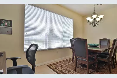 2510 Middleton Grove Drive, Brandon, FL 33511 - Photo 6