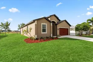 2928 NW 27th St, Cape Coral, FL 33993 - Photo 4