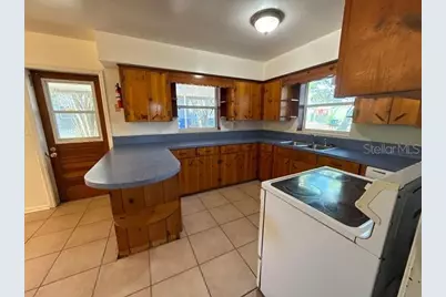 612 E Pearce Avenue, Eagle Lake, FL 33839 - Photo 8