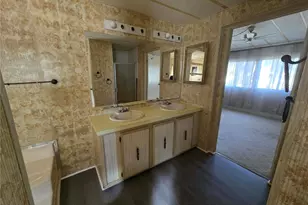 1991 SE 170th Avenue Rd, Silver Springs, FL 34488 - Photo 10