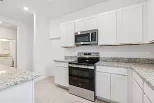 9241 Optimist Wy, Palmetto, FL 34221 - Photo 6