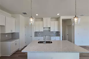 3841 Daybreak Run Loop, Spring Hill, FL 34609 - Photo 2