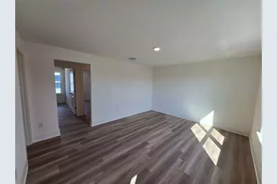 3827 Daybreak Run Loop, Spring Hill, FL 34609 - Photo 10