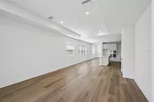 9669 Crystal Isles Cir, Sarasota, FL 34241 - Photo 6
