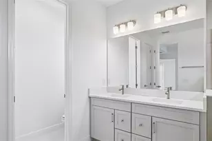 9669 Crystal Isles Cir, Sarasota, FL 34241 - Photo 24