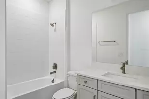9669 Crystal Isles Cir, Sarasota, FL 34241 - Photo 30