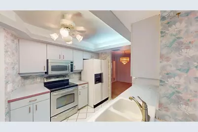 2275 Pine View Circle, Sarasota, FL 34231 - Photo 50