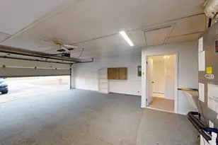 2275 Pine View Cir, Sarasota, FL 34231 - Photo 20