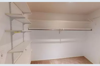 2275 Pine View Circle, Sarasota, FL 34231 - Photo 36