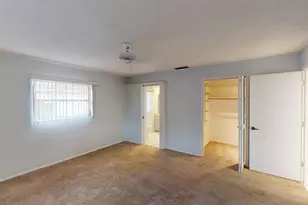 2275 Pine View Cir, Sarasota, FL 34231 - Photo 48