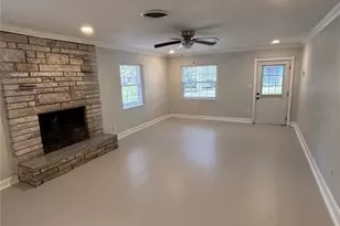 909 Hart St, Clearwater, FL 33755 - Photo 6