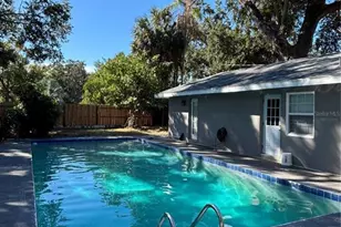 909 Hart St, Clearwater, FL 33755 - Photo 36