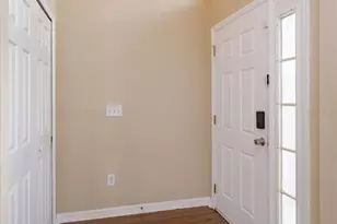 451 Wellesly St, Oviedo, FL 32765 - Photo 2