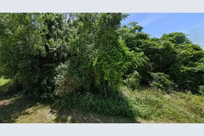 4064 Santa Barbara Drive, Sebring, FL 33875 - Photo 1