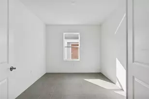 9102 Optimist Wy, Palmetto, FL 34221 - Photo 32