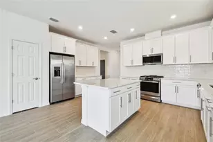 18071 Cherished Loop, Lakewood Ranch, FL 34211 - Photo 8