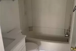 5810 Windhover Dr, Orlando, FL 32819 - Photo 4