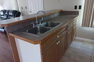 25624 Madison St, Astatula, FL 34705 - Photo 12